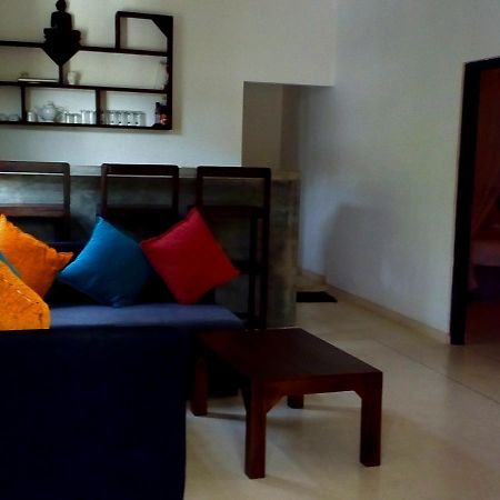 Sleepy Head Guesthouse Унаватуна Экстерьер фото