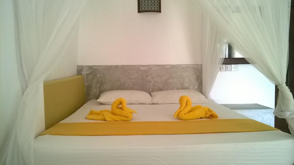 Sleepy Head Guesthouse Унаватуна Экстерьер фото