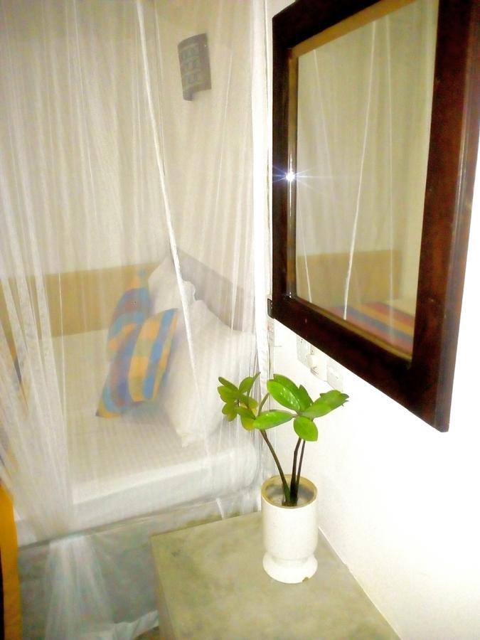 Sleepy Head Guesthouse Унаватуна Экстерьер фото
